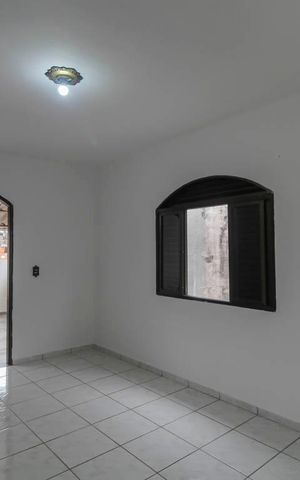 Casa para alugar com 120m², 3 quartos e 1 vaga Casa para alugar com 120m², 3 quartos e 1 vagaQuarto 2