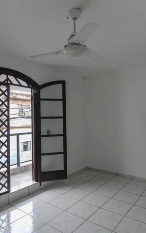 Casa para alugar com 120m², 3 quartos e 1 vaga Casa para alugar com 120m², 3 quartos e 1 vagaSuite