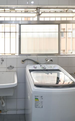 Apartamento à venda com 52m², 2 quartos e 1 vaga Apartamento à venda com 52m², 2 quartos e 1 vagaÁrea de Serviço