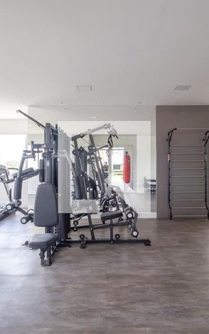 Apartamento à venda com 136m², 3 quartos e 2 vagas Apartamento à venda com 136m², 3 quartos e 2 vagasÁrea comum - Academia