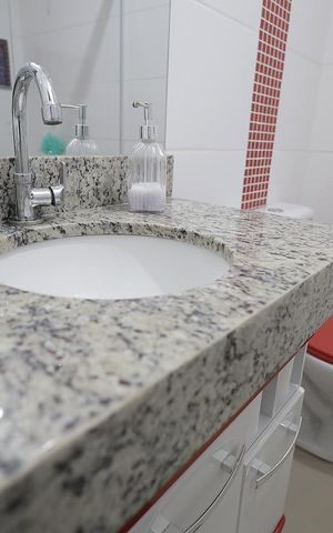 Apartamento à venda com 107m², 2 quartos e 3 vagas Apartamento à venda com 107m², 2 quartos e 3 vagasBanheiro Quarto Suíte 2