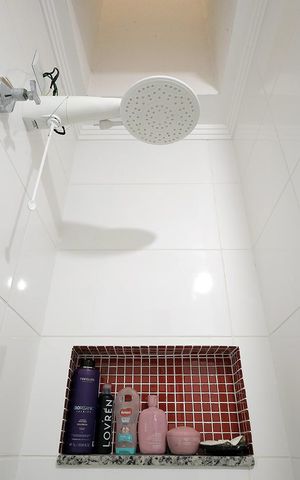 Apartamento à venda com 107m², 2 quartos e 3 vagas Apartamento à venda com 107m², 2 quartos e 3 vagasBanheiro Quarto Suíte 2