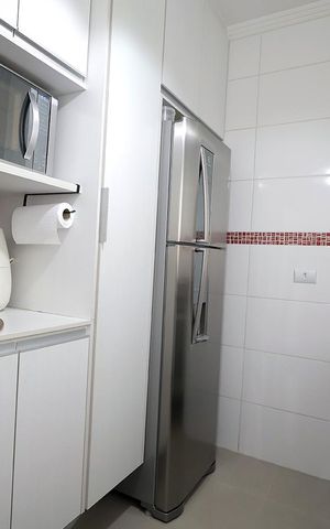 Apartamento à venda com 107m², 2 quartos e 3 vagas Apartamento à venda com 107m², 2 quartos e 3 vagasCozinha
