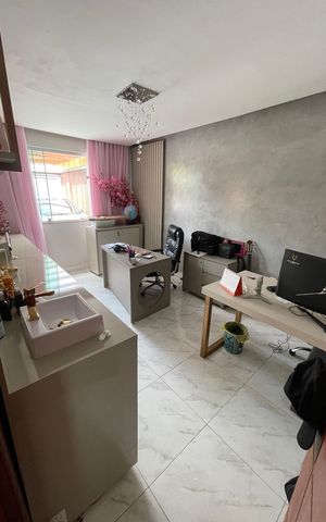 Casa à venda com 180m², 3 quartos e 1 vagaQuarto 2