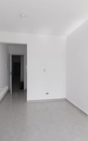 Apartamento à venda com 37m², 2 quartos e 1 vagaSala/Cozinha