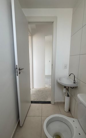 Apartamento à venda com 45m², 2 quartos e 1 vaga Apartamento à venda com 45m², 2 quartos e 1 vagaBanheiro