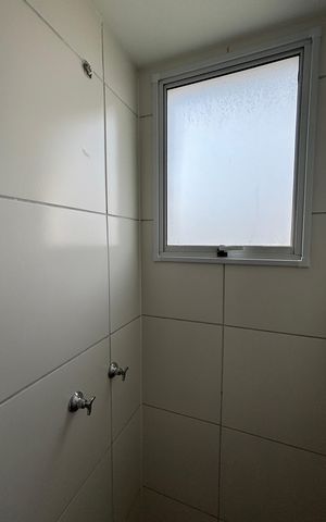Apartamento à venda com 45m², 2 quartos e 1 vaga Apartamento à venda com 45m², 2 quartos e 1 vagaBanheiro