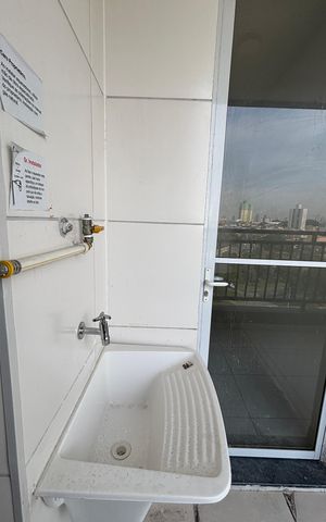 Apartamento à venda com 45m², 2 quartos e 1 vaga Apartamento à venda com 45m², 2 quartos e 1 vagaVaranda - Area de Serviço