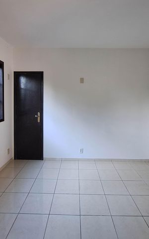 Casa de condomínio à venda com 258m², 3 quartos e 4 vagas Casa de condomínio à venda com 258m², 3 quartos e 4 vagasSuíte 1
