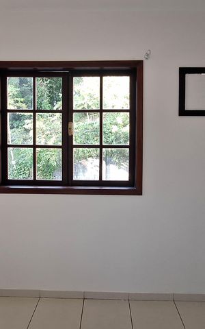 Casa de condomínio à venda com 258m², 3 quartos e 4 vagas Casa de condomínio à venda com 258m², 3 quartos e 4 vagasQuarto 1