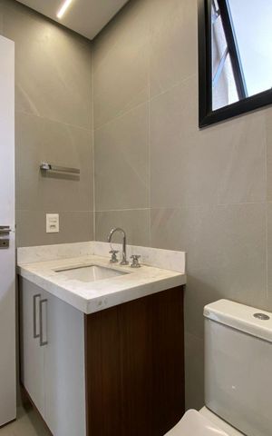 Apartamento para alugar com 73m², 2 quartos e 2 vagas Apartamento para alugar com 73m², 2 quartos e 2 vagasBanheiro 1