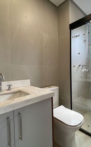 Apartamento para alugar com 73m², 2 quartos e 2 vagas Apartamento para alugar com 73m², 2 quartos e 2 vagasBanheiro 1