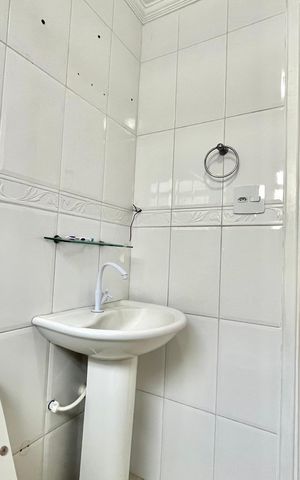 Apartamento à venda com 90m², 3 quartos e 1 vaga Apartamento à venda com 90m², 3 quartos e 1 vagaBanheiro Corredor