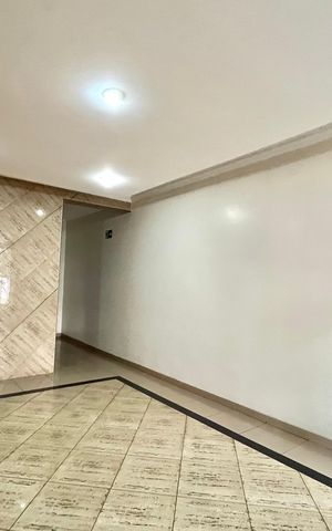 Apartamento à venda com 90m², 3 quartos e 1 vaga Apartamento à venda com 90m², 3 quartos e 1 vagaHall social