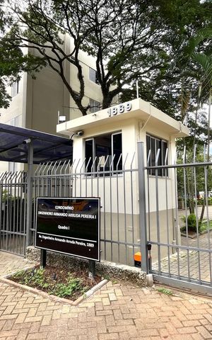 Apartamento à venda com 90m², 3 quartos e 1 vaga Apartamento à venda com 90m², 3 quartos e 1 vagaFachada