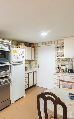 Apartamento para alugar com 200m², 4 quartos e 4 vagasCozinha