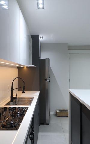 Apartamento à venda com 49m², 2 quartos e 1 vagaCozinha e Área de Serviço