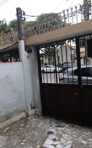 Casa à venda com 65m², 2 quartos e 1 vagaGaragem