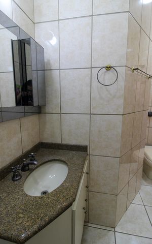 Casa para alugar com 401m², 4 quartos e 5 vagas Casa para alugar com 401m², 4 quartos e 5 vagasBanheiro