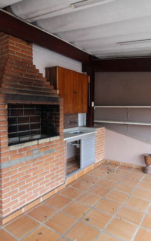 Casa para alugar com 401m², 4 quartos e 5 vagas Casa para alugar com 401m², 4 quartos e 5 vagasChurrasqueira