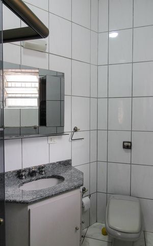 Casa para alugar com 401m², 4 quartos e 5 vagas Casa para alugar com 401m², 4 quartos e 5 vagasBanheiro do Quarto 3