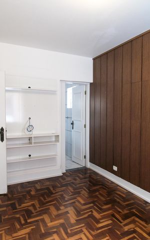 Casa para alugar com 401m², 4 quartos e 5 vagas Casa para alugar com 401m², 4 quartos e 5 vagasQuarto 3