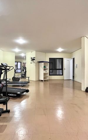 Apartamento à venda com 110m², 2 quartos e 2 vagas Apartamento à venda com 110m², 2 quartos e 2 vagasÁrea comum - Academia