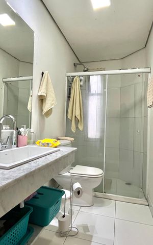 Apartamento à venda com 110m², 2 quartos e 2 vagas Apartamento à venda com 110m², 2 quartos e 2 vagasBanheiro Corredor