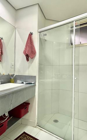 Apartamento à venda com 110m², 2 quartos e 2 vagas Apartamento à venda com 110m², 2 quartos e 2 vagasBanheiro da Suíte
