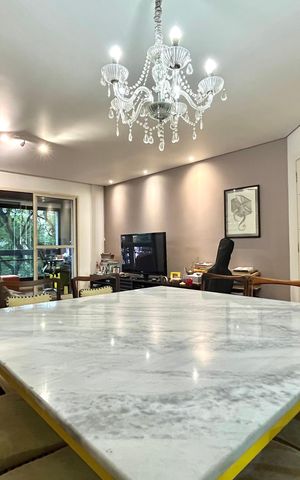Apartamento à venda com 110m², 2 quartos e 2 vagas Apartamento à venda com 110m², 2 quartos e 2 vagasSala