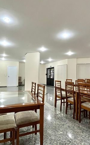 Apartamento à venda com 110m², 2 quartos e 2 vagas Apartamento à venda com 110m², 2 quartos e 2 vagasÁrea comum - Salão de festas