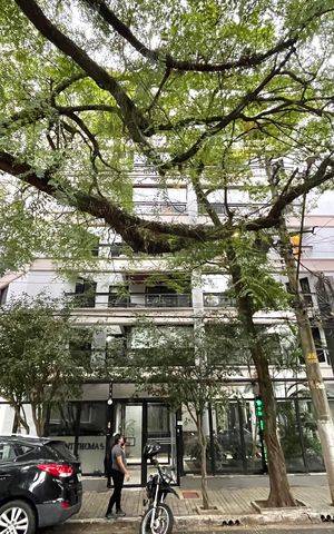 Apartamento à venda com 110m², 2 quartos e 2 vagas Apartamento à venda com 110m², 2 quartos e 2 vagasFachada