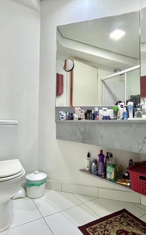 Apartamento à venda com 110m², 2 quartos e 2 vagas Apartamento à venda com 110m², 2 quartos e 2 vagasBanheiro da Suíte