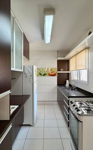 Apartamento à venda com 111m², 2 quartos e 2 vagas Apartamento à venda com 111m², 2 quartos e 2 vagasCozinha