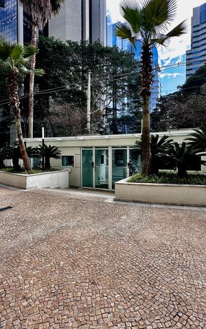 Apartamento à venda com 111m², 2 quartos e 2 vagas Apartamento à venda com 111m², 2 quartos e 2 vagasEntrada