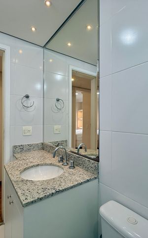 Apartamento à venda com 111m², 2 quartos e 2 vagas Apartamento à venda com 111m², 2 quartos e 2 vagasBanheiro Social