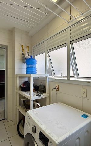 Apartamento à venda com 111m², 2 quartos e 2 vagas Apartamento à venda com 111m², 2 quartos e 2 vagasÁrea de Serviço