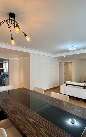 Apartamento à venda com 111m², 2 quartos e 2 vagas Apartamento à venda com 111m², 2 quartos e 2 vagasSala