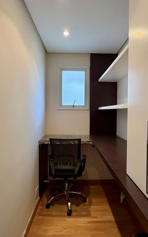 Apartamento à venda com 111m², 2 quartos e 2 vagas Apartamento à venda com 111m², 2 quartos e 2 vagasEscritório