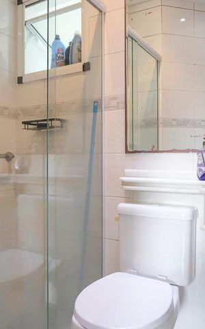 Apartamento à venda com 75m², 3 quartos e 2 vagasBanheiro social