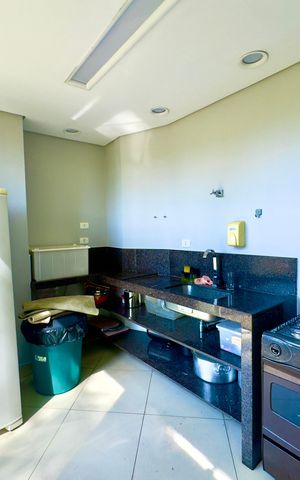 Apartamento à venda com 360m², 5 quartos e 4 vagas Apartamento à venda com 360m², 5 quartos e 4 vagasÁrea comum