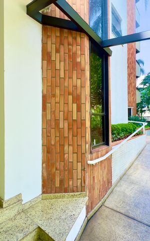 Apartamento à venda com 360m², 5 quartos e 4 vagas Apartamento à venda com 360m², 5 quartos e 4 vagasÁrea comum