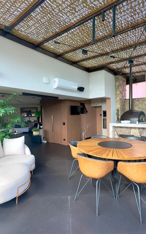 Apartamento à venda com 360m², 5 quartos e 4 vagas Apartamento à venda com 360m², 5 quartos e 4 vagasEspaço Gourmet