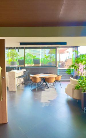 Apartamento à venda com 360m², 5 quartos e 4 vagas Apartamento à venda com 360m², 5 quartos e 4 vagasEspaço Gourmet