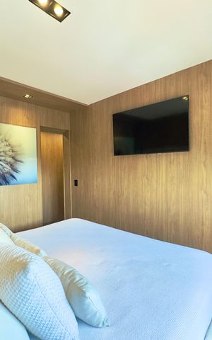 Apartamento à venda com 360m², 5 quartos e 4 vagas Apartamento à venda com 360m², 5 quartos e 4 vagasSuíte 1
