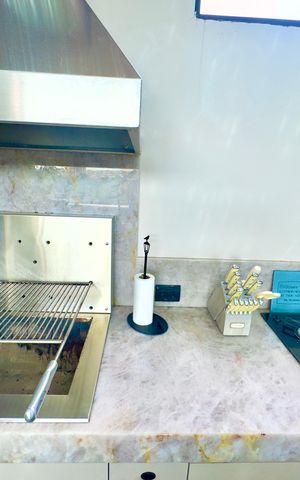 Apartamento à venda com 360m², 5 quartos e 4 vagas Apartamento à venda com 360m², 5 quartos e 4 vagasEspaço Gourmet