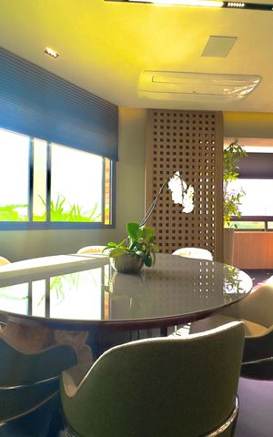 Apartamento à venda com 360m², 5 quartos e 4 vagas Apartamento à venda com 360m², 5 quartos e 4 vagasSala de Jantar