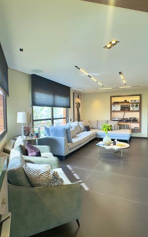 Apartamento à venda com 360m², 5 quartos e 4 vagas Apartamento à venda com 360m², 5 quartos e 4 vagasSala 4