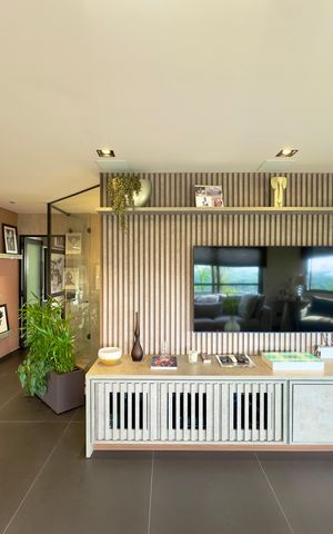 Apartamento à venda com 360m², 5 quartos e 4 vagas Apartamento à venda com 360m², 5 quartos e 4 vagasSala 4