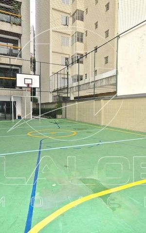 Apartamento à venda com 138m², 3 quartos e 2 vagas